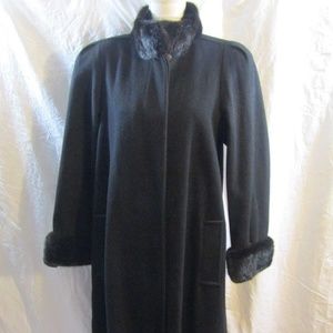 MARVIN RICHARDS Long Black Wool with Fur Trim Coat